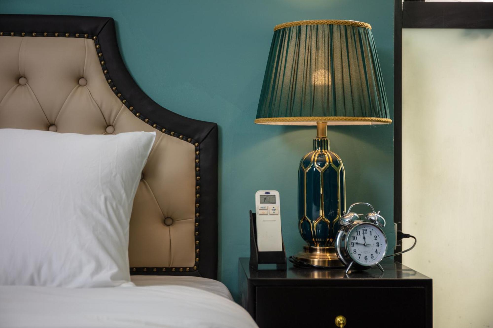 Madelise Adora Hotel & Travel Hanoi Bagian luar foto
