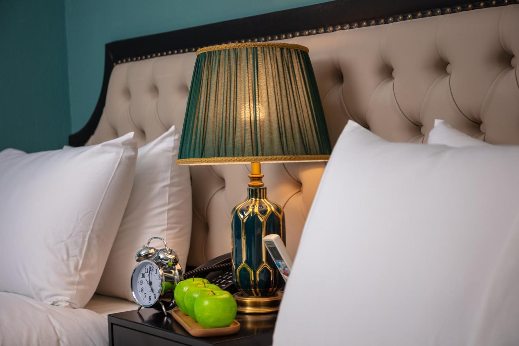 Madelise Adora Hotel & Travel Hanoi Bagian luar foto